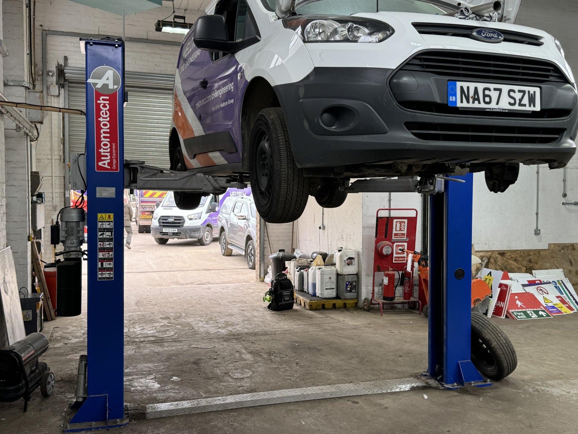 LOLER Inspections of Garage Vehicle Post Lifts - Locked Groove